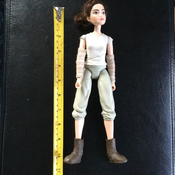 Hasbro Star Wars Rey 11" Doll - Picture 3 of 8